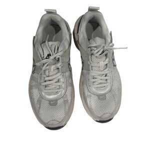 Nike V2K Rum Women’s Sneakers Size 8